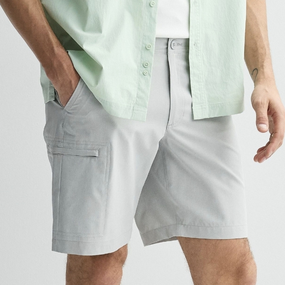 SO Men's Gray Cargo Shorts
